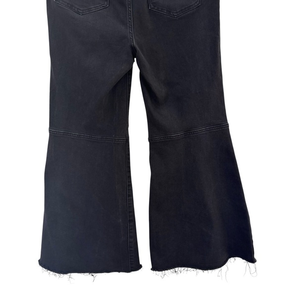 We The Free Youthquake Flare Stretch Cropped Jean in Black Size 29 - Picture 11 of 14